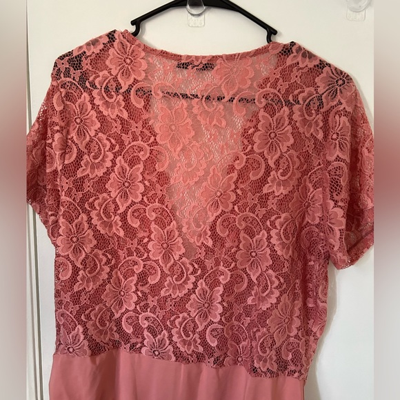 Pink plus size lace body suit - Picture 3 of 5